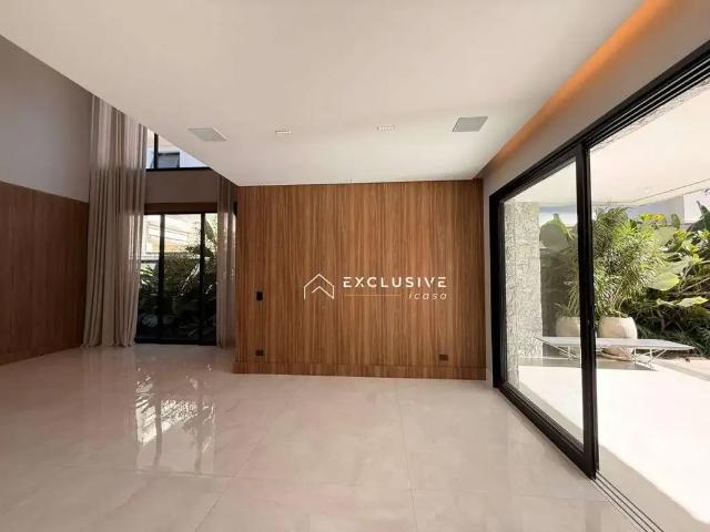 Casa / Sobrado em Condomínio para Venda em São José dos Campos/SP Jardim do Golfe 5 Quartos