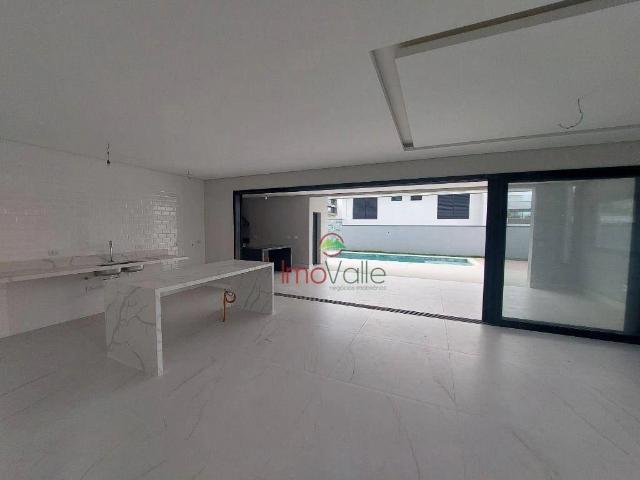 Casa / Sobrado em Condomínio para Venda em São José dos Campos/SP Jardim do Golfe 5 Quartos
