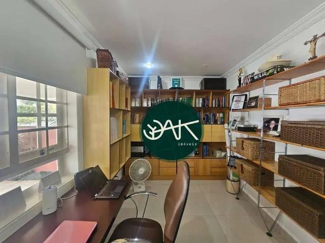 Casa / Sobrado em Condomínio para Venda em São José dos Campos/SP Jardim das Colinas 4 Quartos