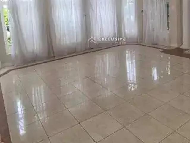 Casa / Sobrado em Condomínio para Venda em São José dos Campos/SP Jardim das Colinas 4 Quartos