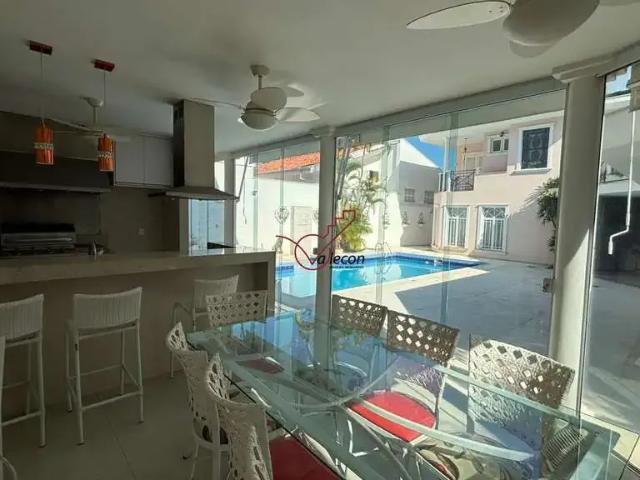 Casa / Sobrado em Condomínio para Venda em São José dos Campos/SP Jardim das Colinas 4 Quartos