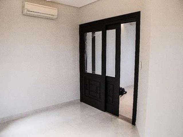 Casa / Sobrado em Condomínio para Venda em São José dos Campos/SP Jardim das Colinas 5 Quartos