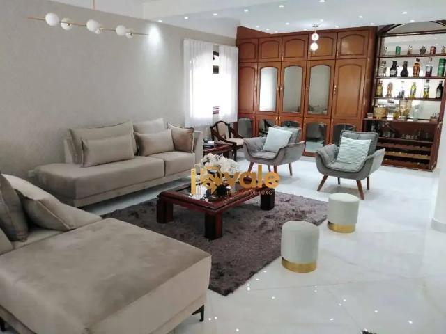 Casa / Sobrado em Condomínio para Venda em São José dos Campos/SP Jardim das Colinas 5 Quartos