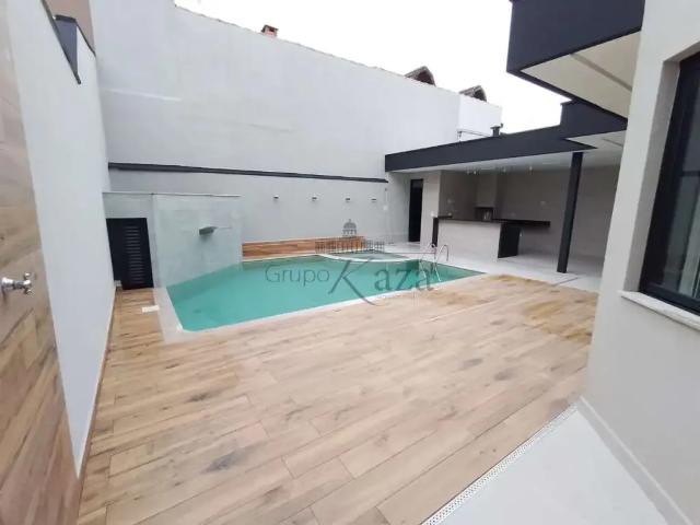 Casa / Sobrado em Condomínio para Venda em São José dos Campos/SP Jardim das Colinas 5 Quartos