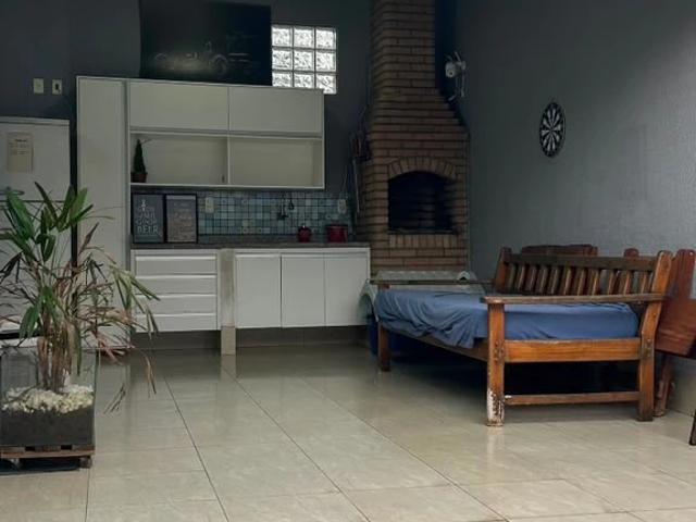 Casa / Sobrado em Condomínio para Venda em São José dos Campos/SP Jardim das Indústrias 3 Quartos