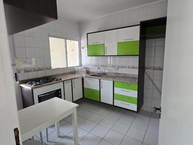 Casa / Sobrado em Condomínio para Venda em São José dos Campos/SP Jardim das Indústrias 3 Quartos
