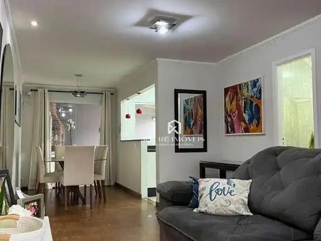 Casa / Sobrado em Condomínio para Venda em São José dos Campos/SP Jardim das Indústrias 3 Quartos