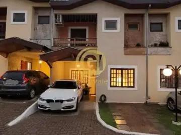 Casa / Sobrado em Condomínio para Venda em São José dos Campos/SP Jardim das Indústrias 3 Quartos