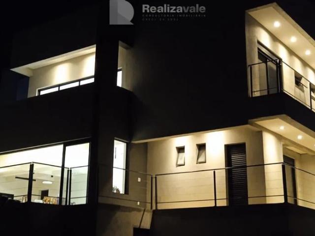Casa / Sobrado em Condomínio para Venda em São José dos Campos/SP Jardim Motorama 4 Quartos