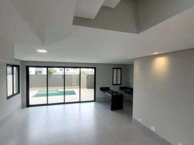 Casa / Sobrado em Condomínio para Venda em São José dos Campos/SP Loteamento Floresta 3 Quartos