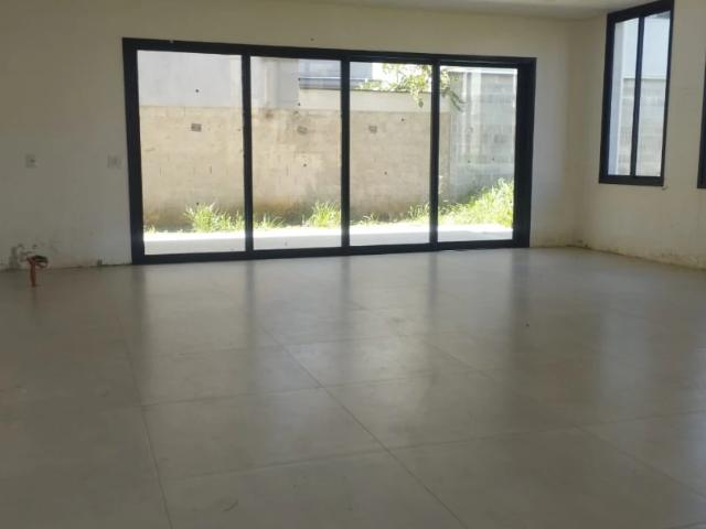 Casa / Sobrado em Condomínio para Venda em São José dos Campos/SP Loteamento Floresta 4 Quartos
