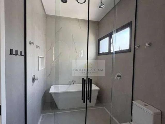 Casa / Sobrado em Condomínio para Venda em São José dos Campos/SP Loteamento Floresta 4 Quartos