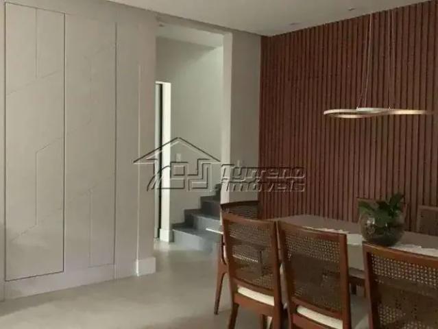 Casa / Sobrado em Condomínio para Venda em São José dos Campos/SP Parque Residencial Aquarius 5 Quartos