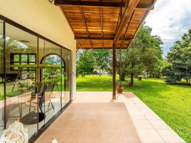 Casa / Sobrado em Condomínio para Venda em São José dos Pinhais/PR Campo Largo da Roseira 4 Quartos