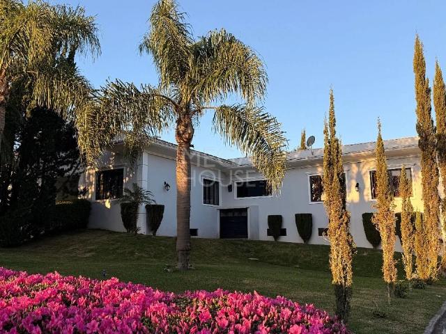 Casa / Sobrado em Condomínio para Venda em São José dos Pinhais/PR Campo Largo da Roseira 4 Quartos