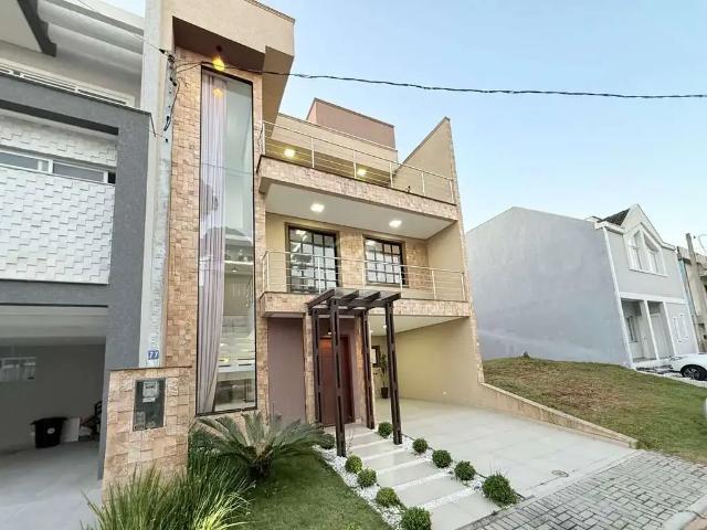 Casa / Sobrado em Condomínio para Venda em São José dos Pinhais/PR Afonso Pena 4 Quartos