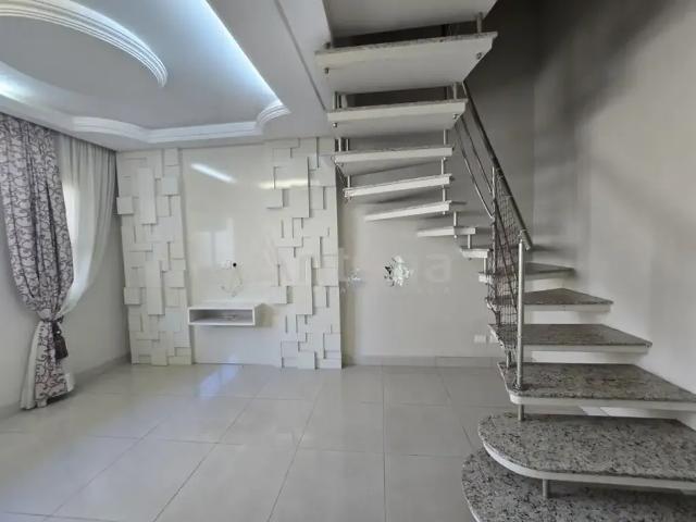 Casa / Sobrado em Condomínio para Venda em São José dos Pinhais/PR Pedro Moro 2 Quartos