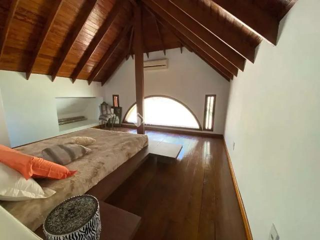 Casa / Sobrado em Condomínio para Venda em São José/SC Bosque das Mansões 4 Quartos