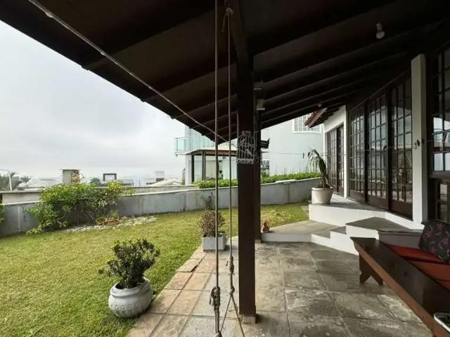 Casa / Sobrado em Condomínio para Venda em São José/SC Bosque das Mansões 4 Quartos