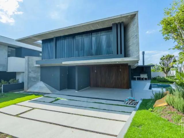 Casa / Sobrado em Condomínio para Venda em São Leopoldo/RS São José 4 Quartos