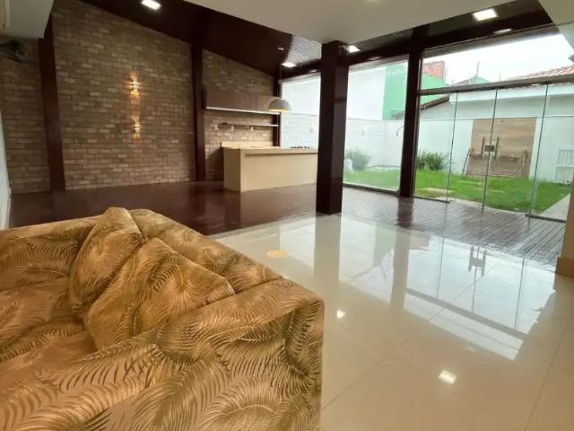 Casa / Sobrado em Condomínio para Venda em São Luís/MA Turu 4 Quartos
