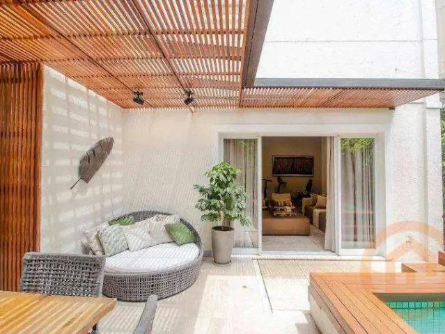 Casa / Sobrado em Condomínio para Venda em São Paulo/SP Morumbi 3 Quartos