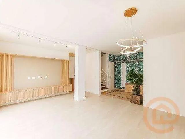 Casa / Sobrado em Condomínio para Venda em São Paulo/SP Morumbi 3 Quartos