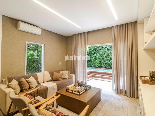 Casa / Sobrado em Condomínio para Venda em São Paulo/SP Morumbi 3 Quartos