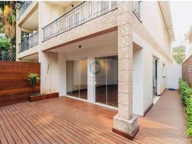 Casa / Sobrado em Condomínio para Venda em São Paulo/SP Morumbi 3 Quartos