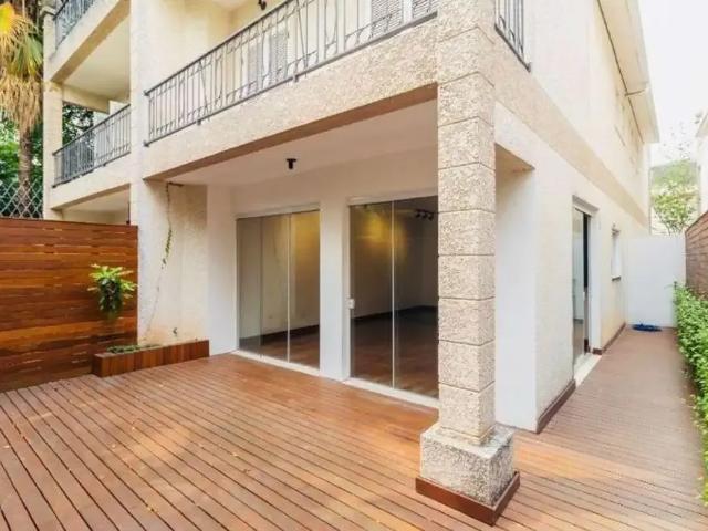Casa / Sobrado em Condomínio para Venda em São Paulo/SP Morumbi 3 Quartos