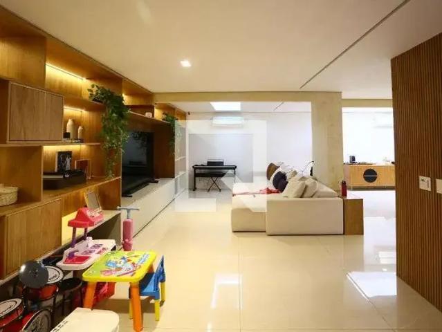 Casa / Sobrado em Condomínio para Venda em São Paulo/SP Morumbi 4 Quartos