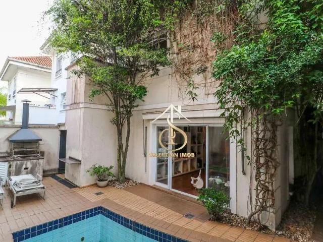 Casa / Sobrado em Condomínio para Venda em São Paulo/SP Morumbi 4 Quartos