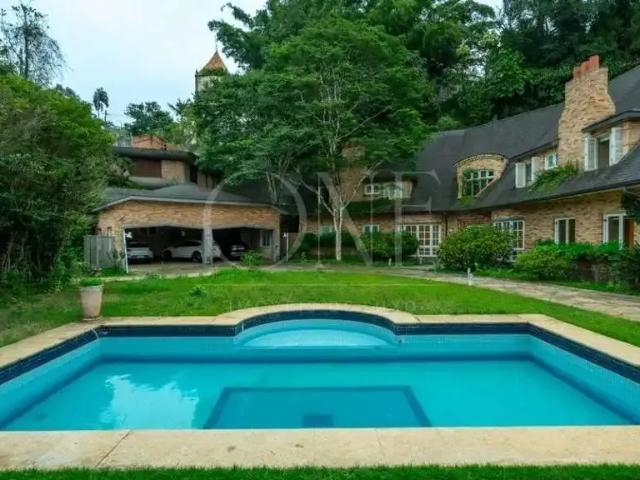 Casa / Sobrado em Condomínio para Venda em São Paulo/SP Morumbi 4 Quartos