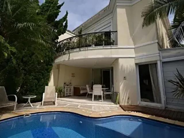 Casa / Sobrado em Condomínio para Venda em São Paulo/SP Morumbi 4 Quartos