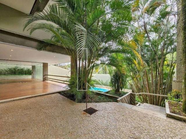 Casa / Sobrado em Condomínio para Venda em São Paulo/SP Morumbi 5 Quartos