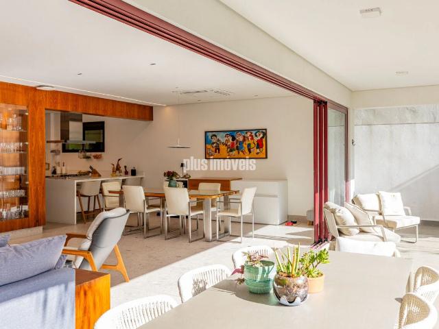 Casa / Sobrado em Condomínio para Venda em São Paulo/SP Alto da Boa Vista 3 Quartos