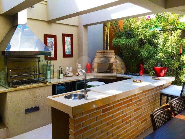 Casa / Sobrado em Condomínio para Venda em São Paulo/SP Alto da Boa Vista 4 Quartos