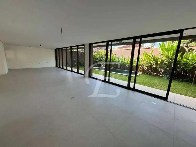 Casa / Sobrado em Condomínio para Venda em São Paulo/SP Alto da Boa Vista 4 Quartos