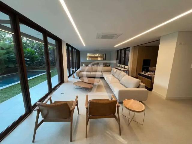 Casa / Sobrado em Condomínio para Venda em São Paulo/SP Alto da Boa Vista 4 Quartos