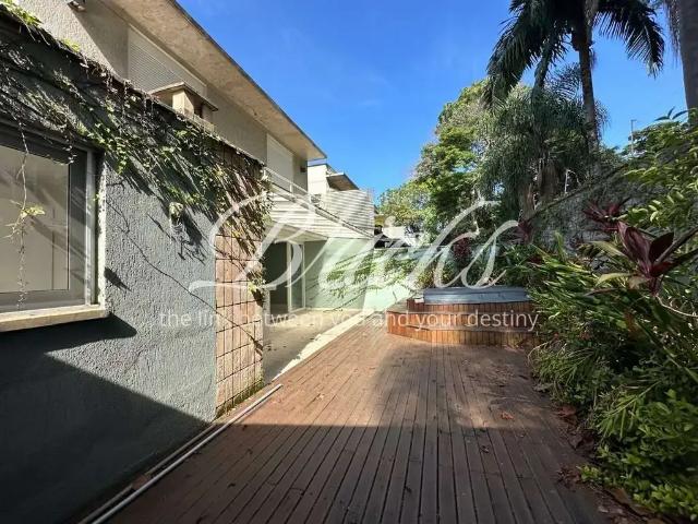 Casa / Sobrado em Condomínio para Venda em São Paulo/SP Alto da Boa Vista 4 Quartos
