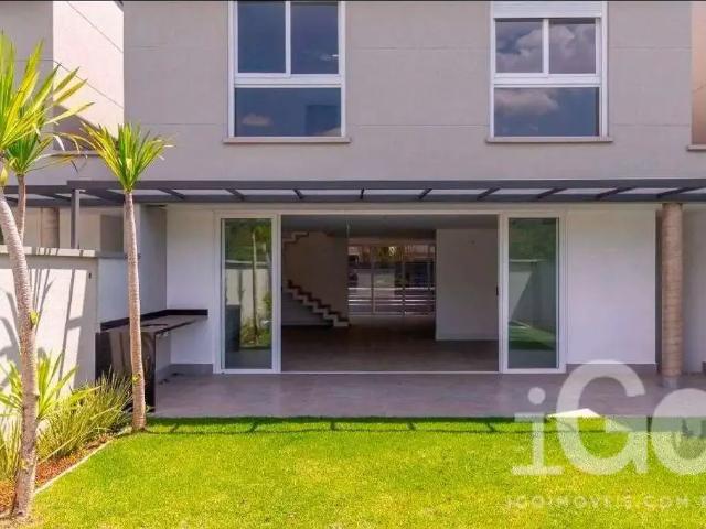 Casa / Sobrado em Condomínio para Venda em São Paulo/SP Alto da Boa Vista 4 Quartos