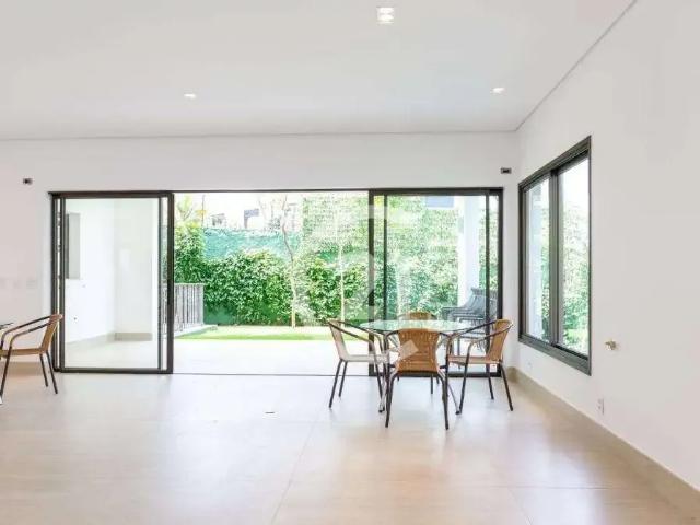 Casa / Sobrado em Condomínio para Venda em São Paulo/SP Alto da Boa Vista 4 Quartos