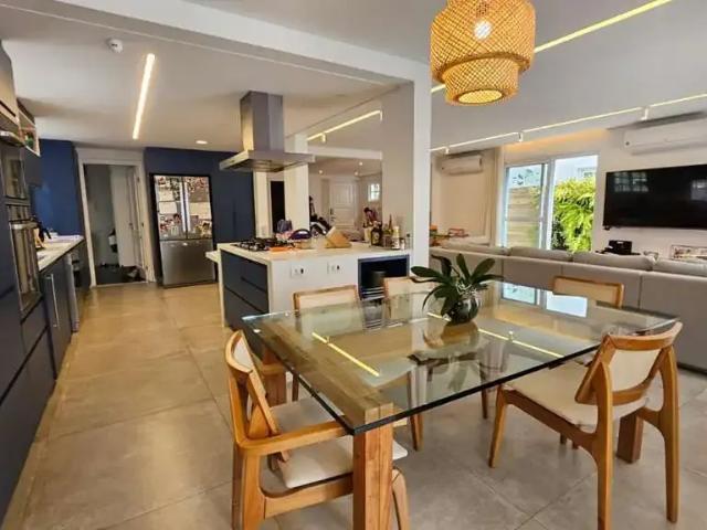 Casa / Sobrado em Condomínio para Venda em São Paulo/SP Alto da Boa Vista 4 Quartos
