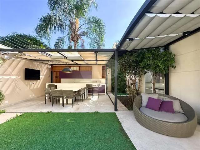 Casa / Sobrado em Condomínio para Venda em São Paulo/SP Brooklin 3 Quartos
