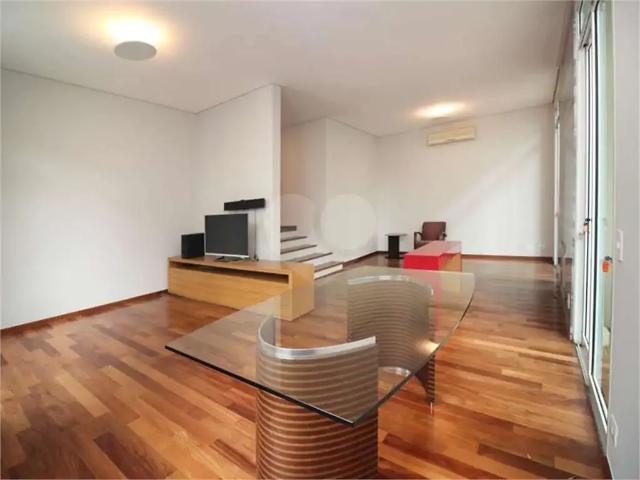 Casa / Sobrado em Condomínio para Venda em São Paulo/SP Brooklin 3 Quartos