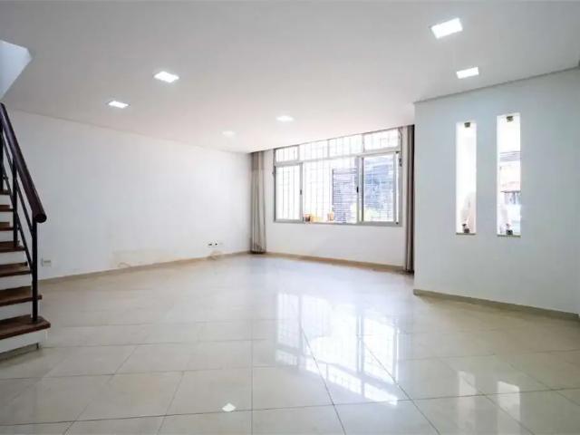 Casa / Sobrado em Condomínio para Venda em São Paulo/SP Campo Belo 3 Quartos