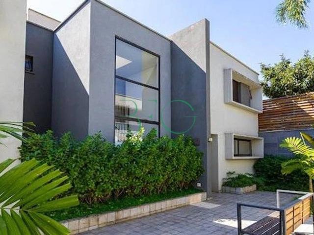 Casa / Sobrado em Condomínio para Venda em São Paulo/SP Campo Belo 4 Quartos