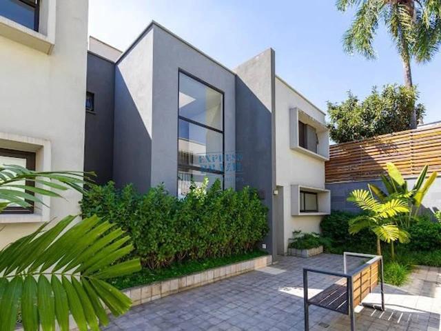 Casa / Sobrado em Condomínio para Venda em São Paulo/SP Campo Belo 4 Quartos