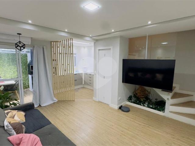 Casa / Sobrado em Condomínio para Venda em São Paulo/SP Campo Grande 2 Quartos