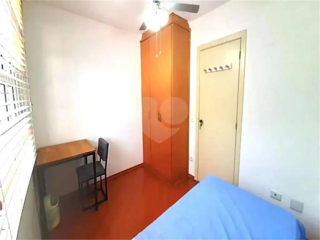 Casa / Sobrado em Condomínio para Venda em São Paulo/SP Campo Limpo 3 Quartos